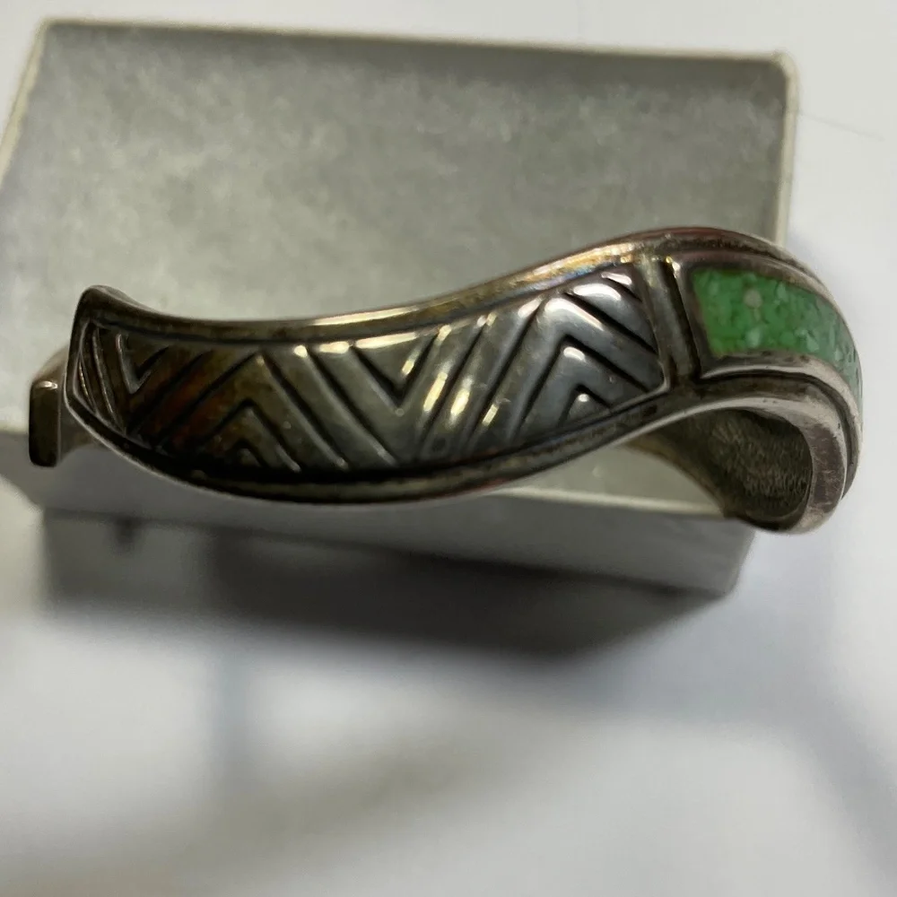 Sterling Silver Coleman & Co. Turquoise Inlay Bracelet. . 2.25” across - Picture 5 of 9